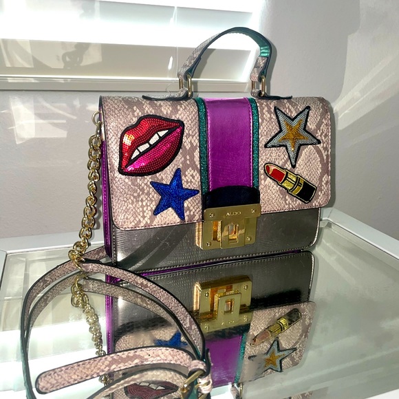 Purse - Picture 2 of 2